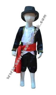 kostum negara italy  large